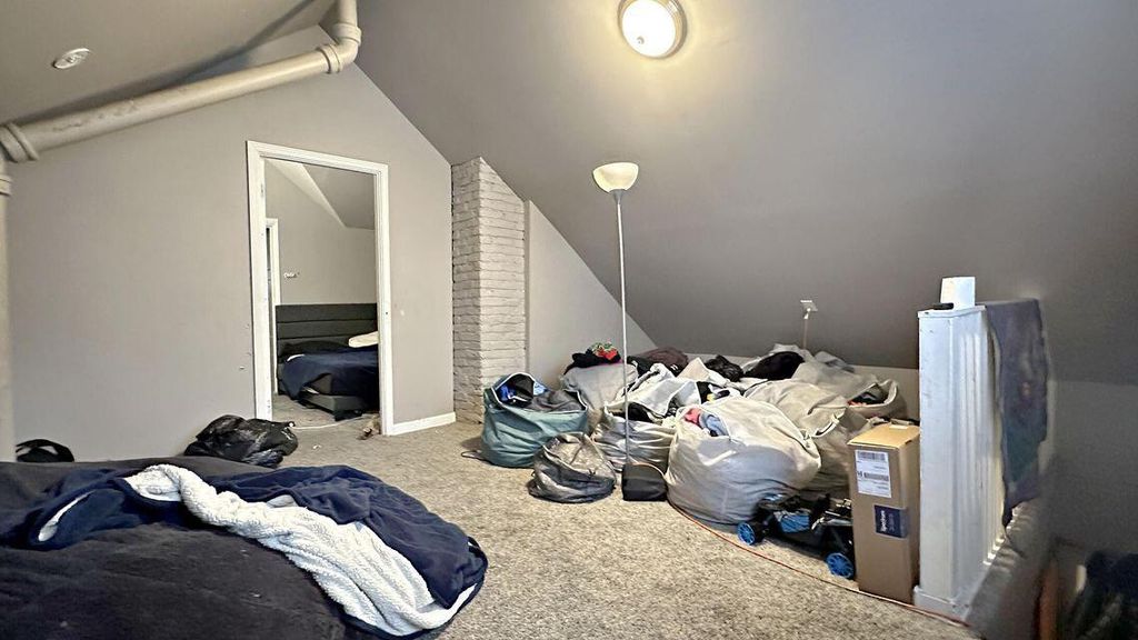 property-img