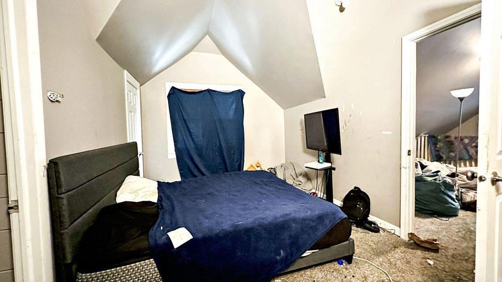 property-img