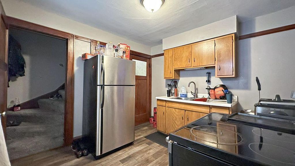 property-img