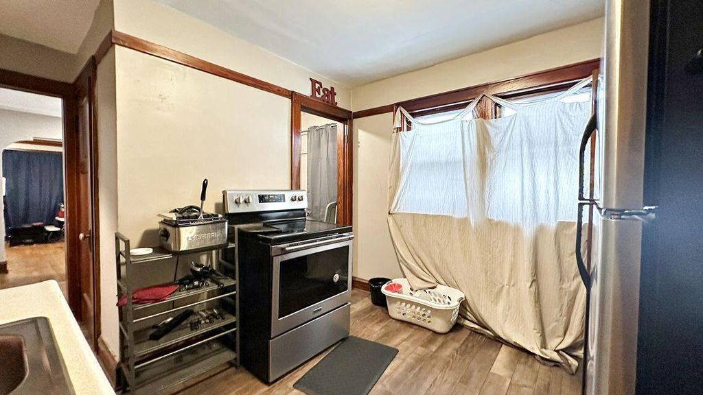 property-img