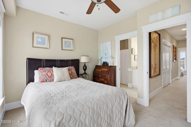 103 Charlotte Avenue Apt 104, Carolina Beach, NC 28428