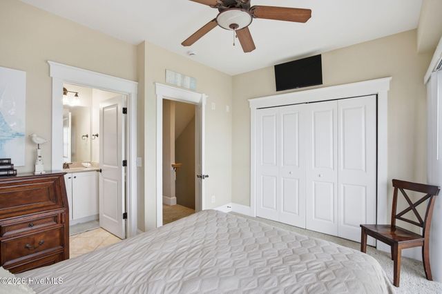 103 Charlotte Avenue Apt 104, Carolina Beach, NC 28428