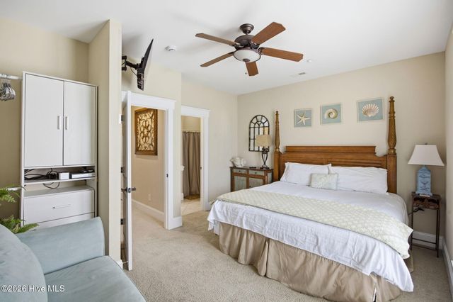 103 Charlotte Avenue Apt 104, Carolina Beach, NC 28428