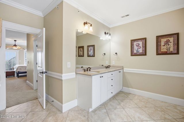 103 Charlotte Avenue Apt 104, Carolina Beach, NC 28428