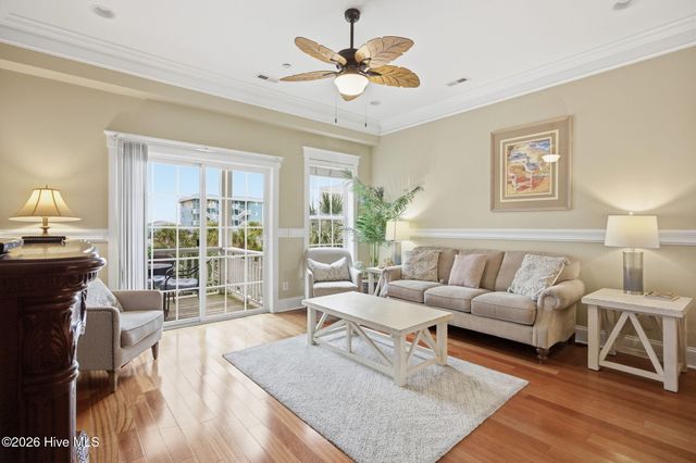 103 Charlotte Avenue Apt 104, Carolina Beach, NC 28428