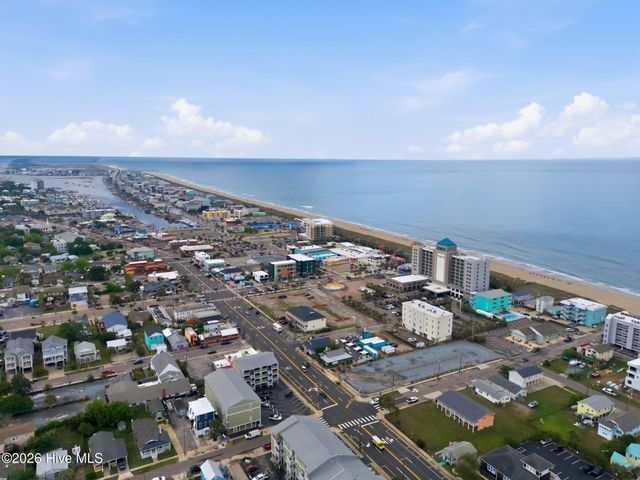 103 Charlotte Avenue Apt 104, Carolina Beach, NC 28428