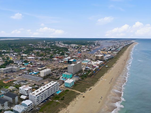 103 Charlotte Avenue Apt 104, Carolina Beach, NC 28428