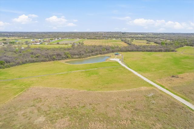 110 Drovers Drive, Cleburne, TX 76031