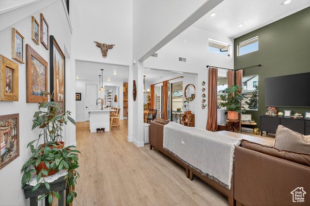 755 W JUNIPER DR, St. George, UT 84790