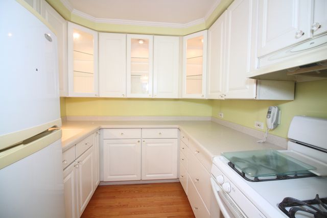 7929 W Grand Avenue 405, Elmwood Park, IL 60707