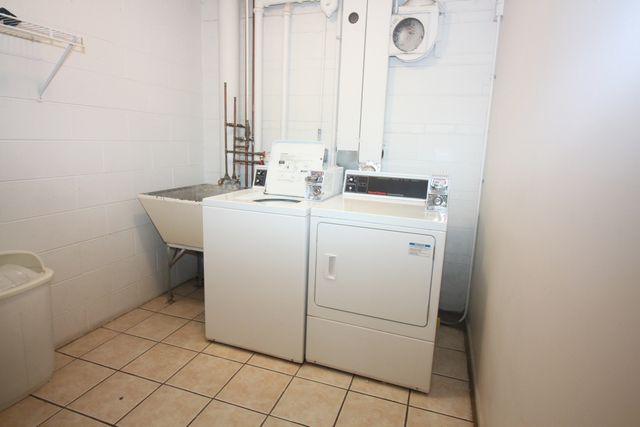 7929 W Grand Avenue 405, Elmwood Park, IL 60707