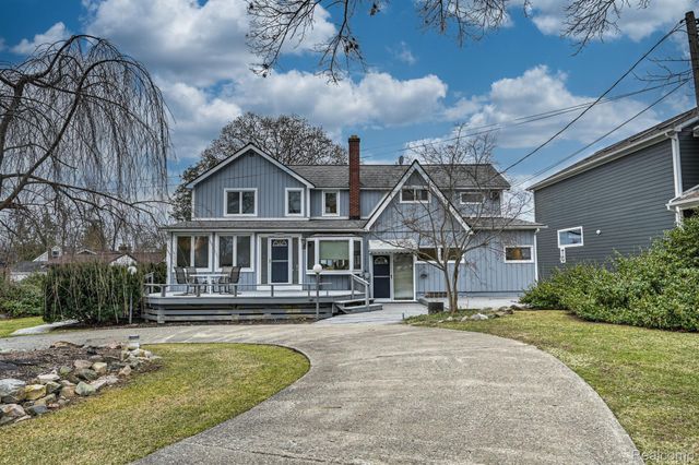 3453 ORMOND Road W, White Lake Charter Township, MI 48383