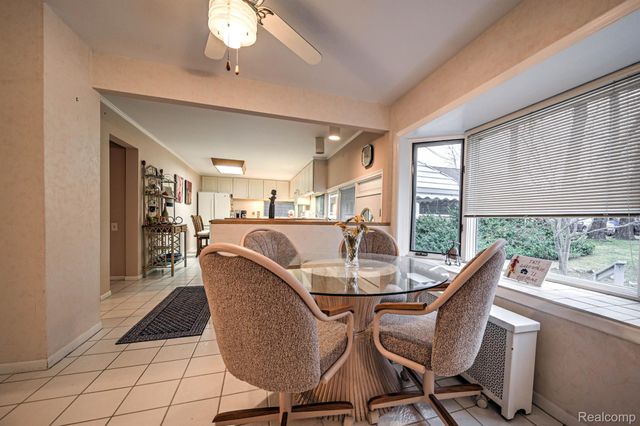 3453 ORMOND Road W, White Lake Charter Township, MI 48383