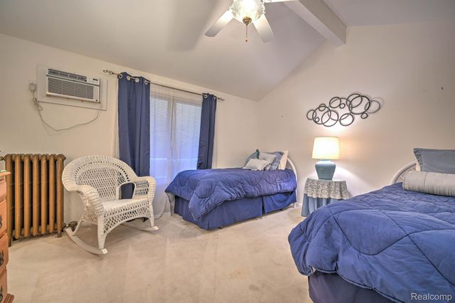 3453 ORMOND Road W, White Lake Charter Township, MI 48383