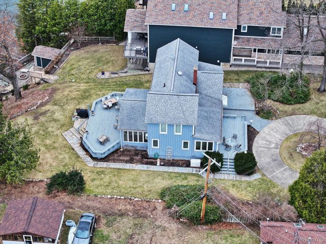 3453 ORMOND Road W, White Lake Charter Township, MI 48383