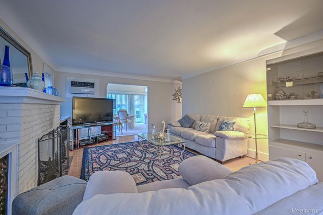 3453 ORMOND Road W, White Lake Charter Township, MI 48383