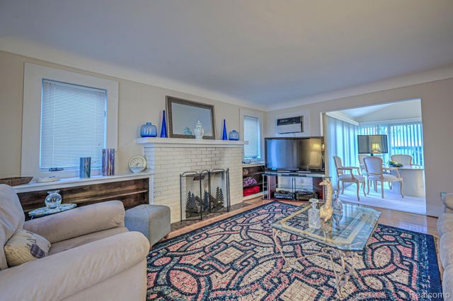 3453 ORMOND Road W, White Lake Charter Township, MI 48383