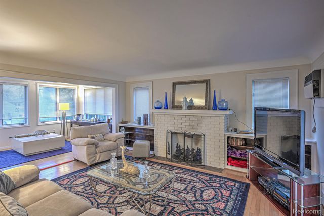 3453 ORMOND Road W, White Lake Charter Township, MI 48383