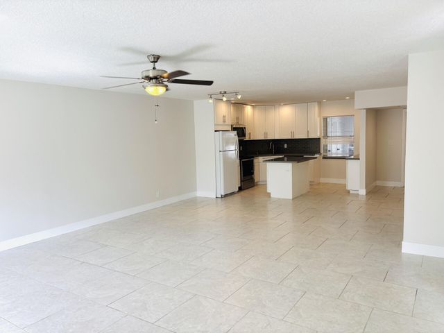 3851 NW 84th Avenue 1a, Sunrise, FL 33351