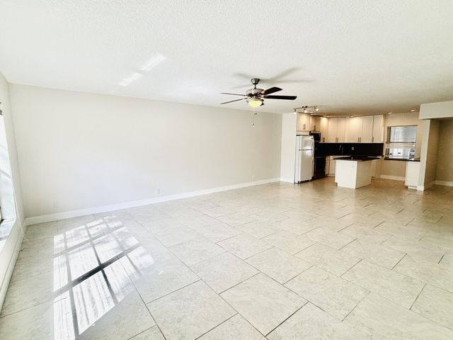 3851 NW 84th Avenue 1a, Sunrise, FL 33351