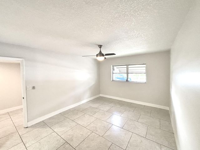 3851 NW 84th Avenue 1a, Sunrise, FL 33351