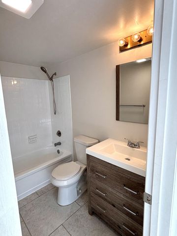 3851 NW 84th Avenue 1a, Sunrise, FL 33351