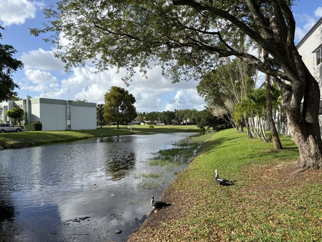 3851 NW 84th Avenue 1a, Sunrise, FL 33351