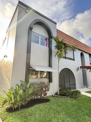 3851 NW 84th Avenue 1a, Sunrise, FL 33351