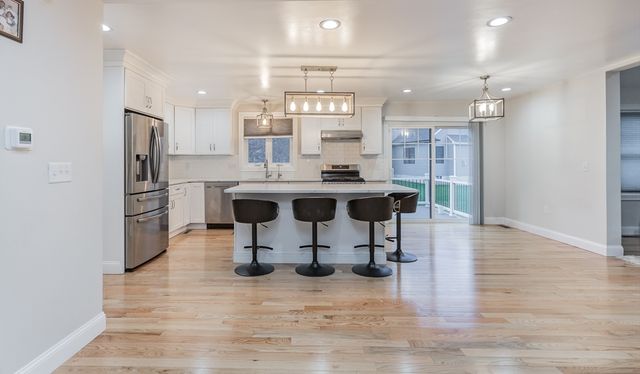 19 Charles Joseph Dr, Dartmouth, MA 02747