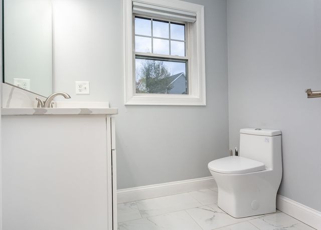 19 Charles Joseph Dr, Dartmouth, MA 02747