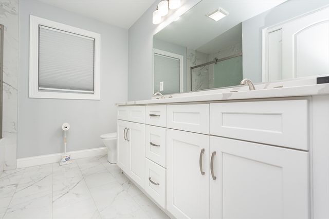 19 Charles Joseph Dr, Dartmouth, MA 02747