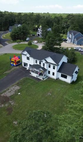 19 Charles Joseph Dr, Dartmouth, MA 02747