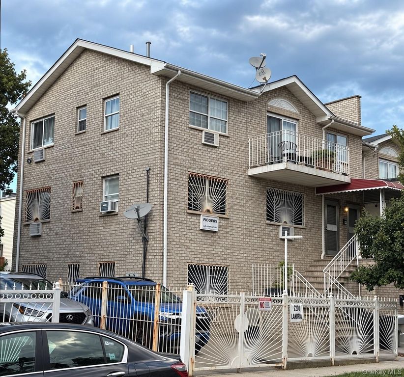 2737 Lawton Avenue, Bronx, NY 10465 — exterior