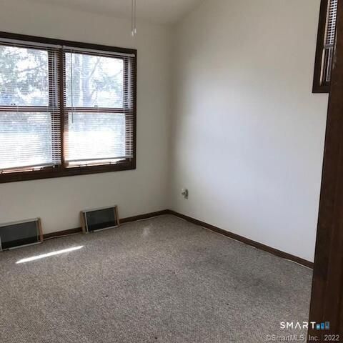 39 Stuart Avenue APT 8, Norwalk, CT 06850