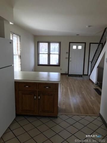 39 Stuart Avenue APT 8, Norwalk, CT 06850