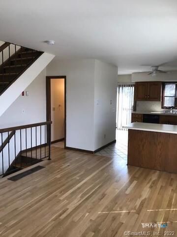 39 Stuart Avenue APT 8, Norwalk, CT 06850