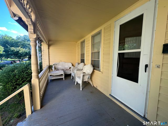 45 Jaenicke Lane, Hamden, CT 06517