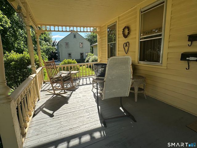 45 Jaenicke Lane, Hamden, CT 06517