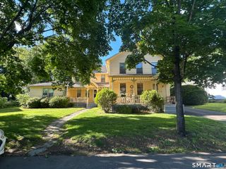 45 Jaenicke Lane, Hamden, CT 06517