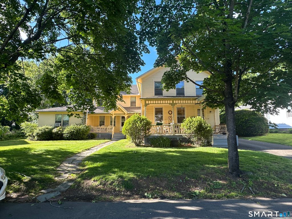 45 Jaenicke Lane, Hamden, CT 06517
