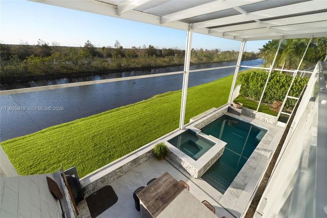 1828 Aspen Ln, Weston, FL 33327