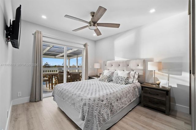 1828 Aspen Ln, Weston, FL 33327