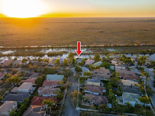 1828 Aspen Ln, Weston, FL 33327