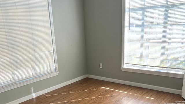 543 Hot Wells, San Antonio, TX 78223