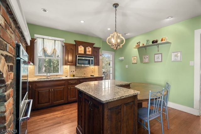 601 Route 173, Greenwich Twp., NJ 08804