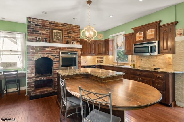601 Route 173, Greenwich Twp., NJ 08804