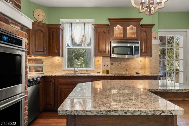 601 Route 173, Greenwich Twp., NJ 08804