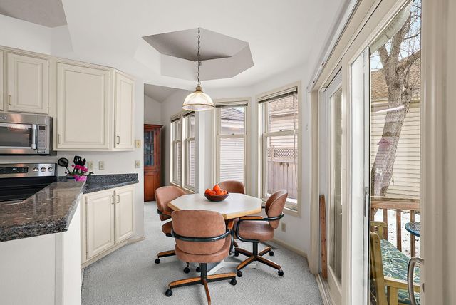 15820 15th Place N, Plymouth, MN 55447