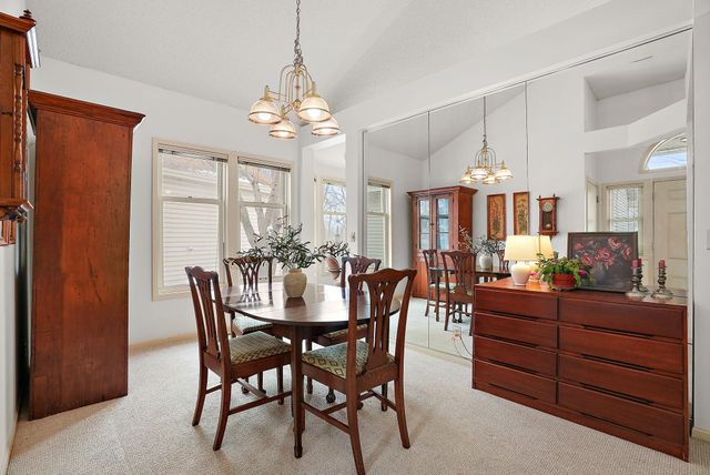 15820 15th Place N, Plymouth, MN 55447