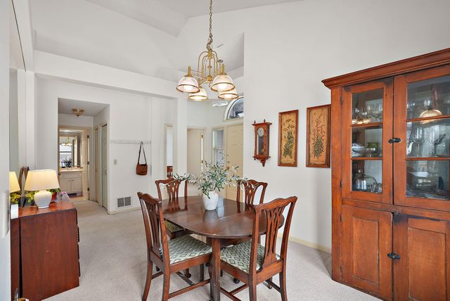 15820 15th Place N, Plymouth, MN 55447